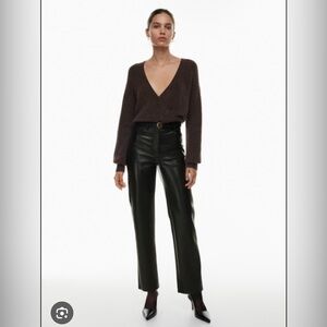 Wilfred Aritzia Black faux Leather pants size 4